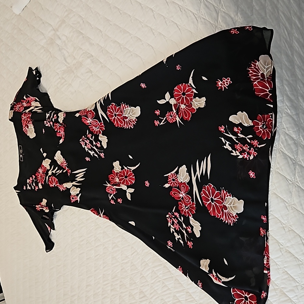 Lily black cocktail dress M